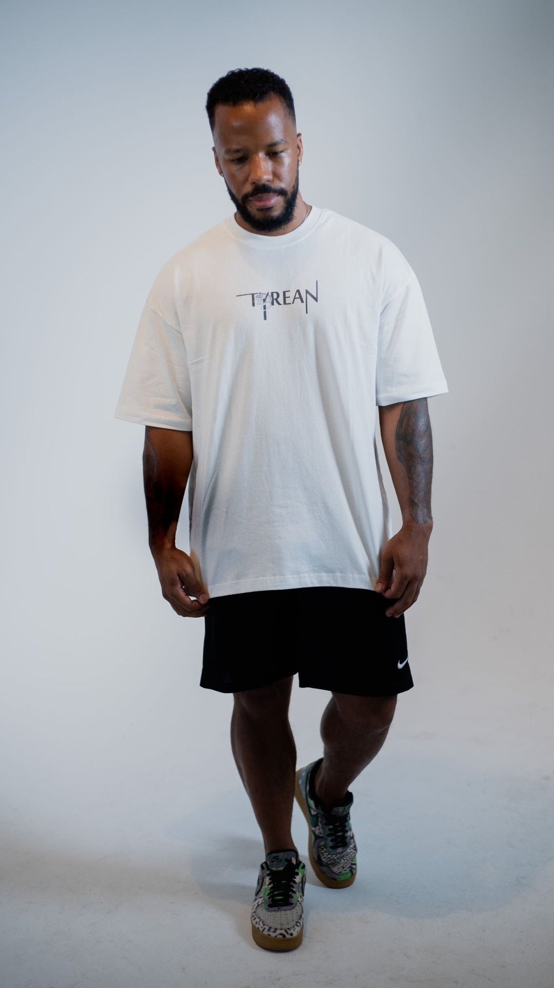 Oversize Shirt (White Edition)