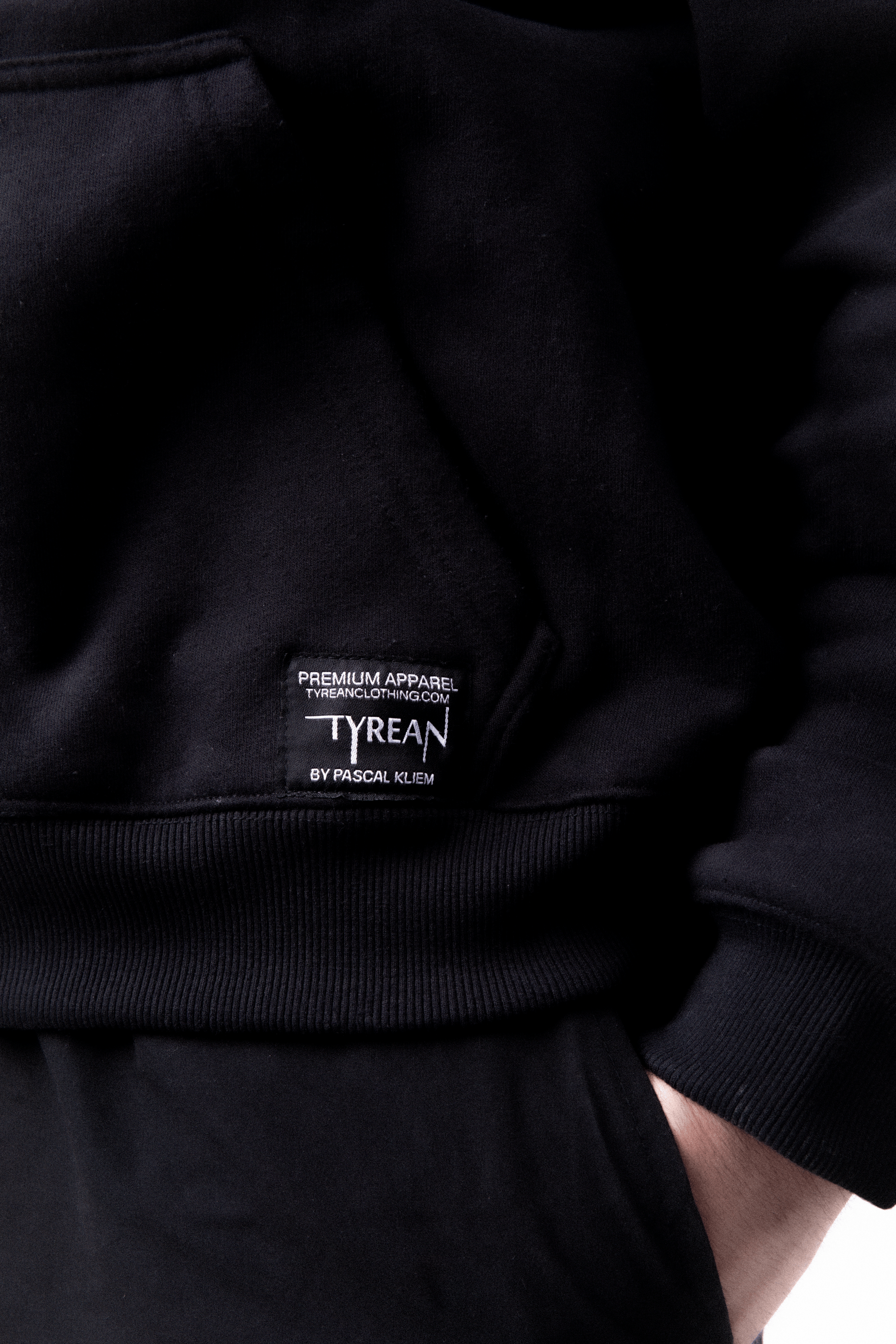 Black Ziphoodie (Limited Edition)