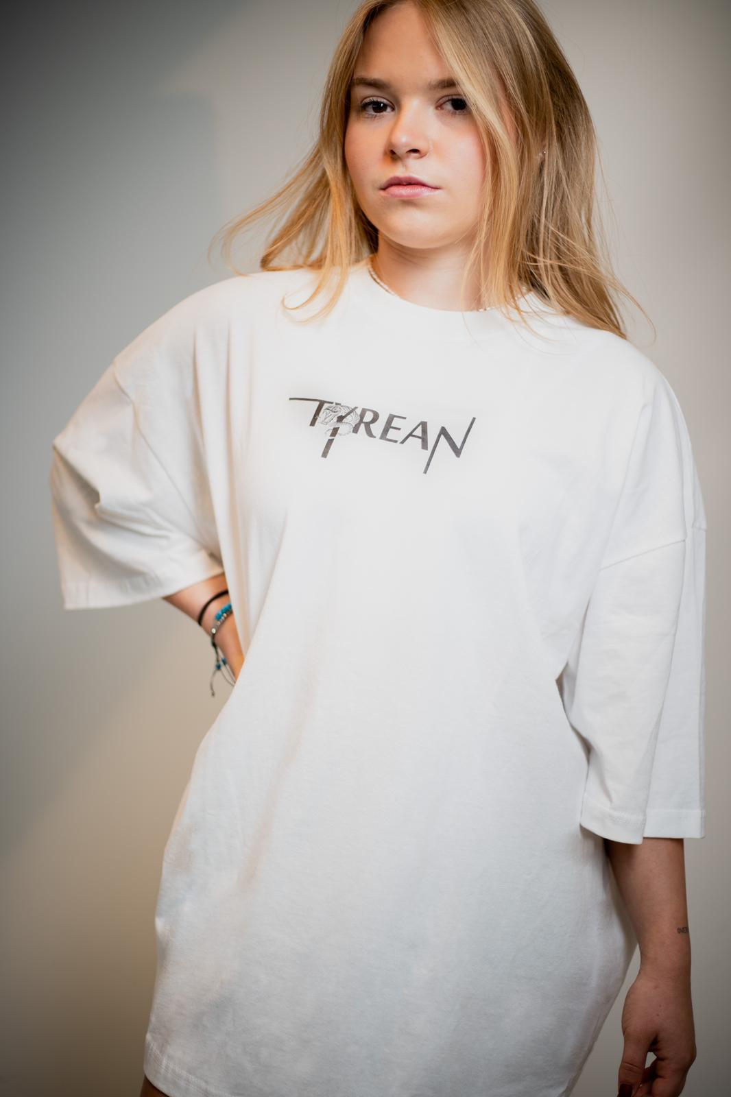Oversize Shirt (White Edition)